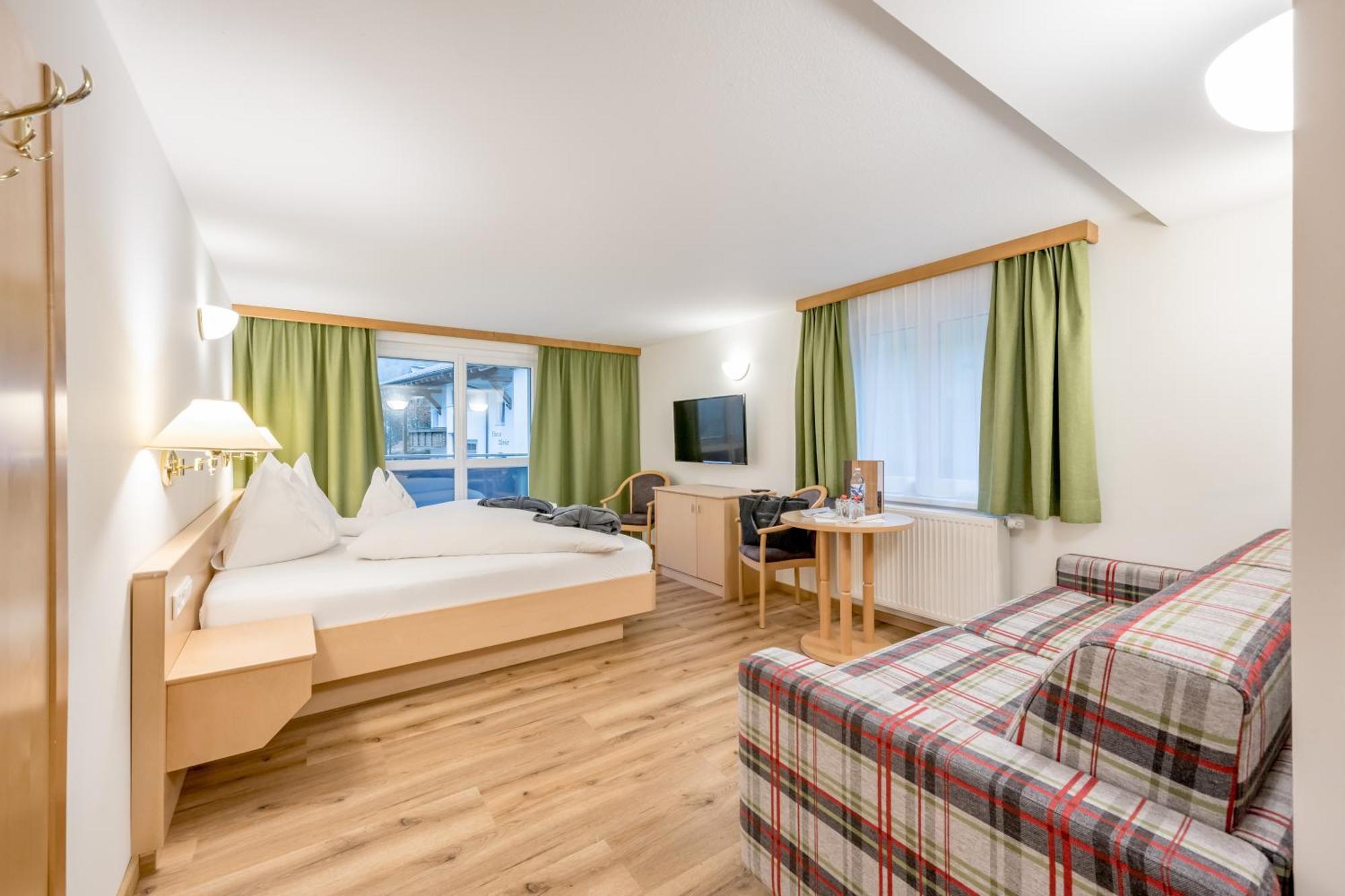 Alpenhotel Zimba Brand  Exterior photo